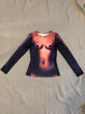 Long Sleeve Graphic Women's Top in Black and Orange